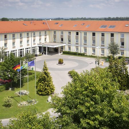 Holiday Inn Express Munich Airport Schwaig bei Nürnberg Екстериор снимка