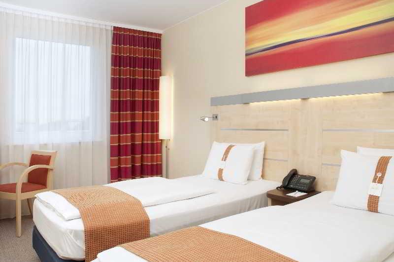Holiday Inn Express Munich Airport Schwaig bei Nürnberg Екстериор снимка