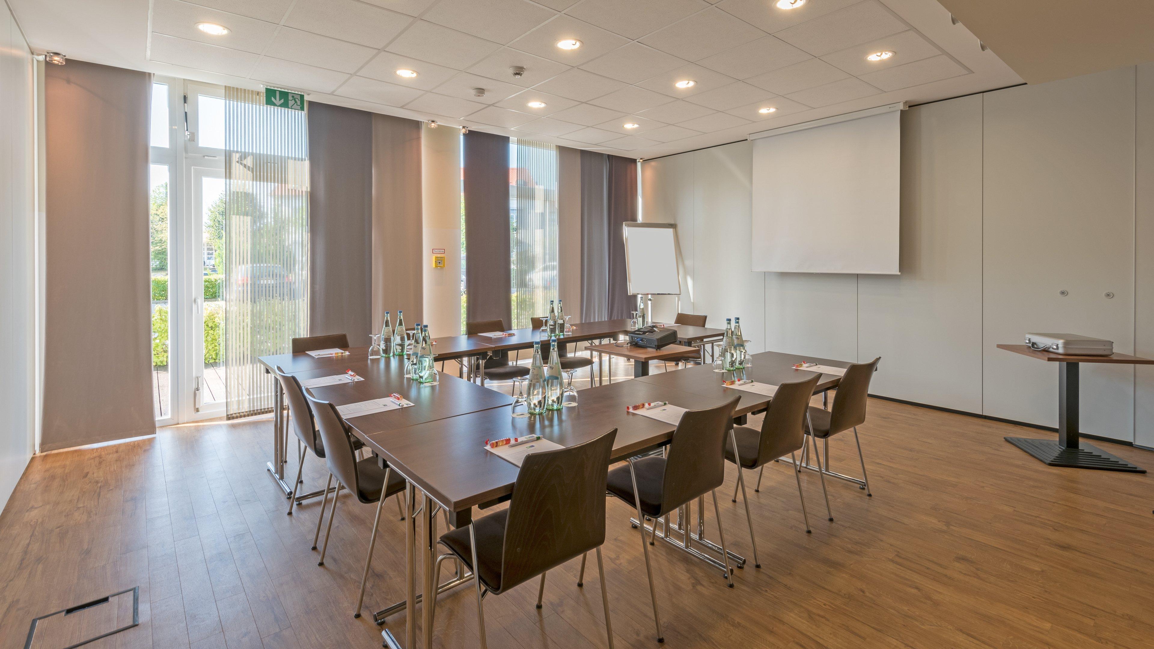 Holiday Inn Express Munich Airport Schwaig bei Nürnberg Екстериор снимка